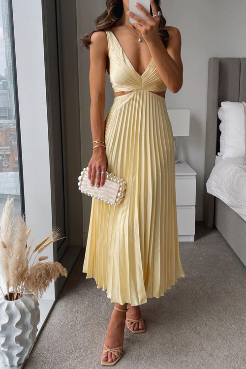 Elsa - Pleated Maxi Dress