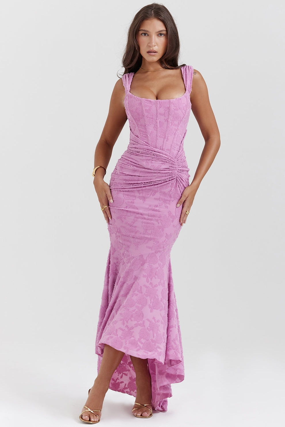 Velluto – Elegant Adjustable Strap Dress