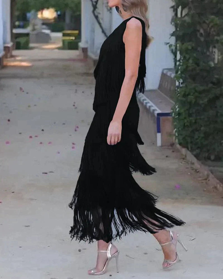 Lauren – Elegant Fringe Dress
