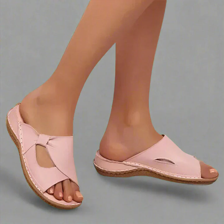 Yvonne - Comfy Sandals