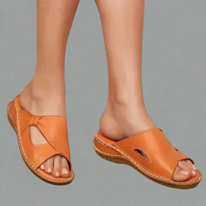 Yvonne - Comfy Sandals
