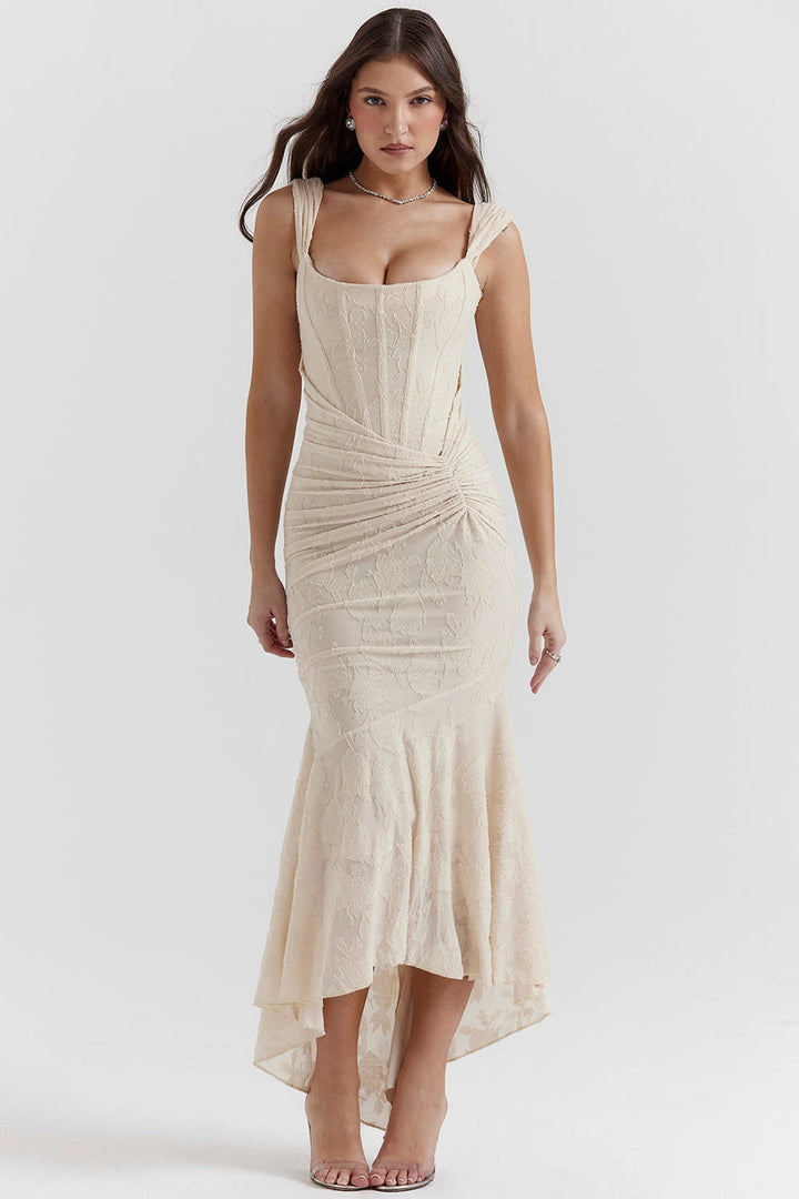Velluto – Elegant Adjustable Strap Dress