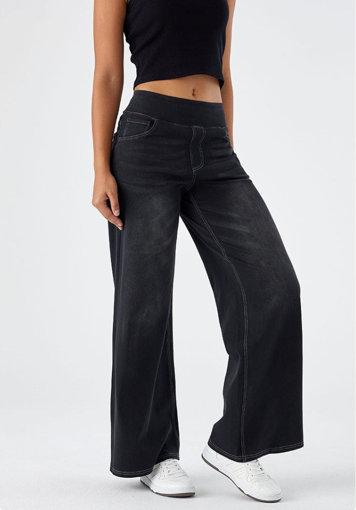 Bhel - High-Waisted Stretchy Jeans