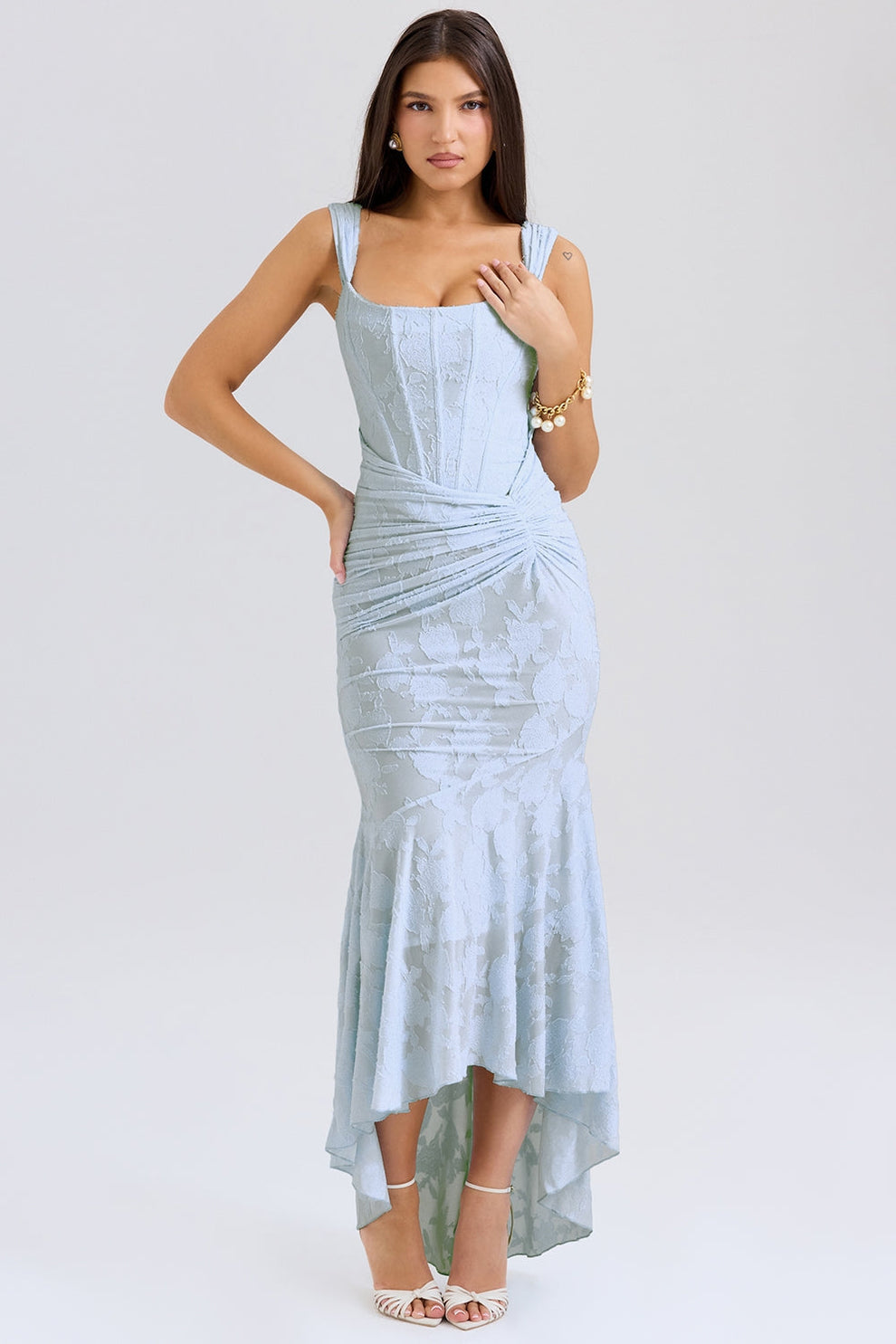 Velluto – Elegant Adjustable Strap Dress