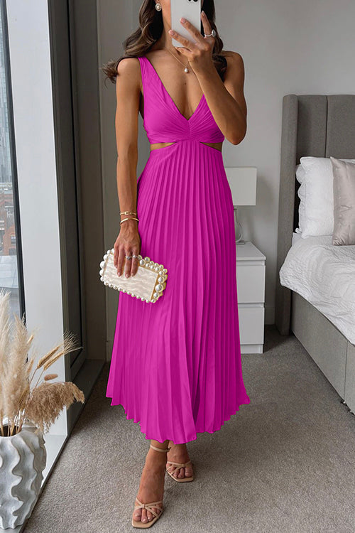 Elsa - Pleated Maxi Dress