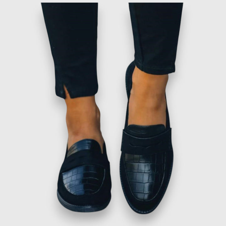 Liny - Elegant Loafer
