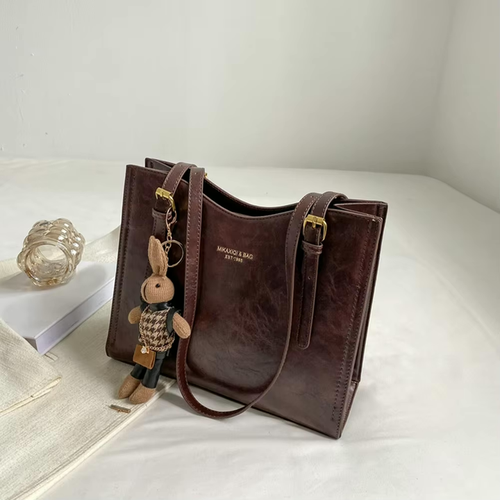 Charmbun – The Elegant Shoulder Bag