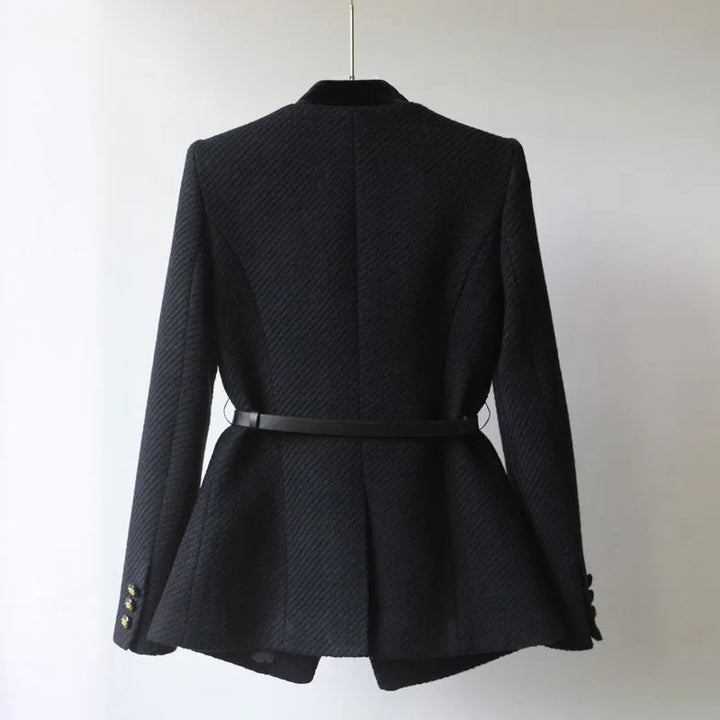 Daniella - Stylish Blazer