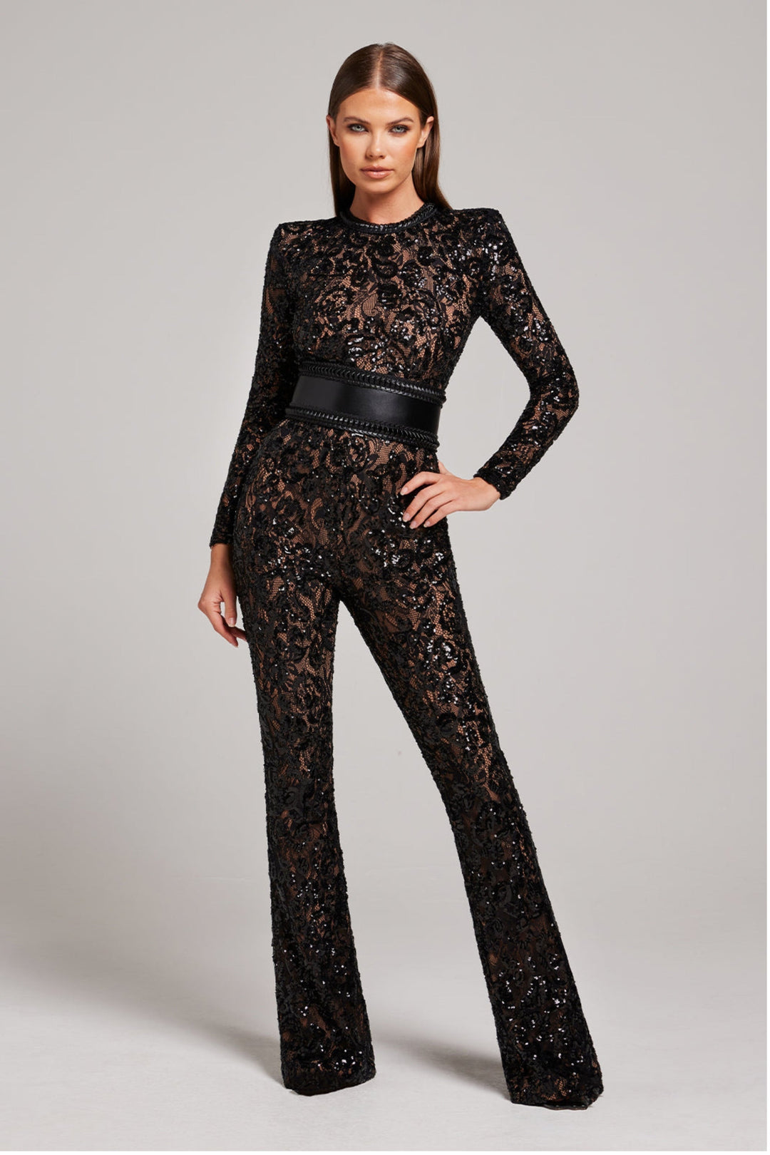 Ciri – The Elegant Laced Jumpsuit