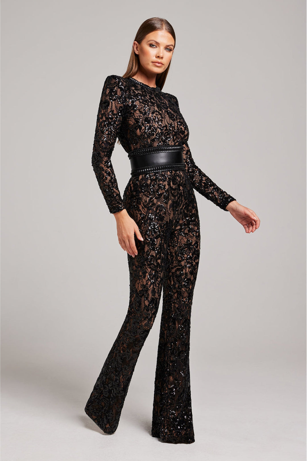 Ciri – The Elegant Laced Jumpsuit