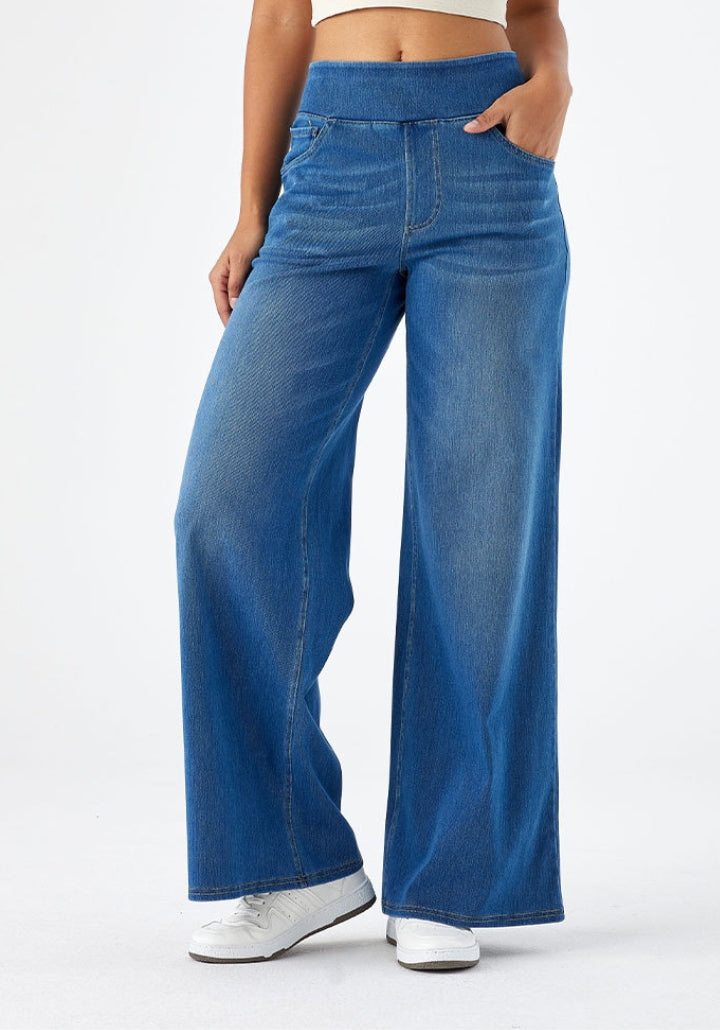 Bhel - High-Waisted Stretchy Jeans