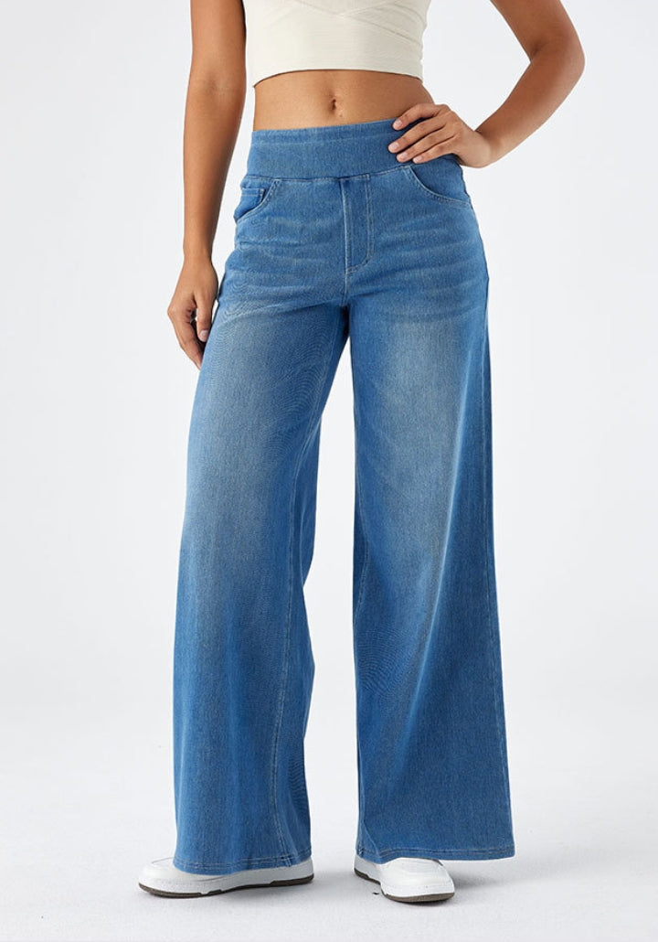 Bhel - High-Waisted Stretchy Jeans