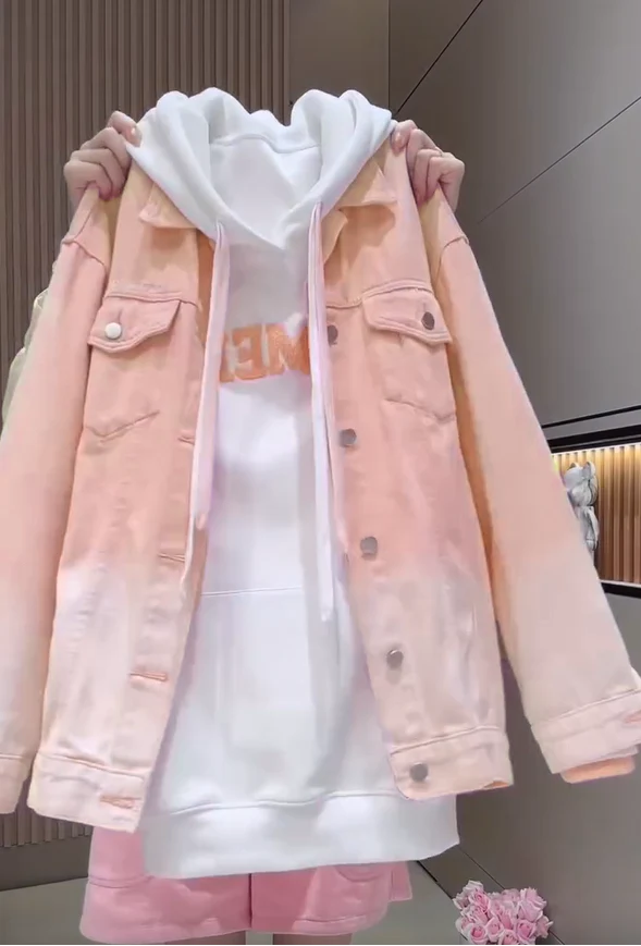 Alicia - Elegant Hooded Jacket